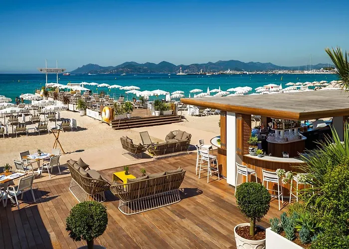 Carlton Cannes, A Regent 5*