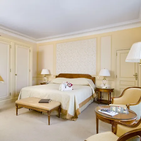 Szálloda Carlton Cannes, A Regent