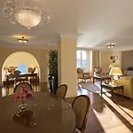 ホテル Carlton Cannes, A Regent 5*
