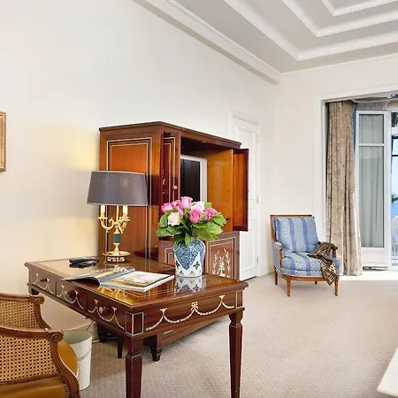 Carlton Cannes, A Regent 5*
