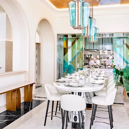 Hotel Carlton Cannes, A Regent Cannes