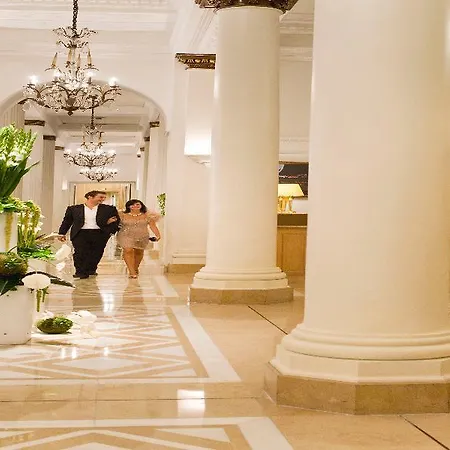Carlton Cannes, A Regent Hotel Cannes
