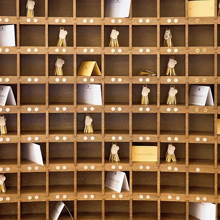 Hotel Carlton Cannes, A Regent