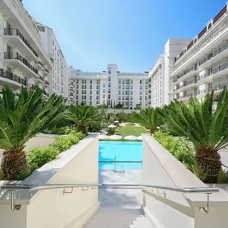 Carlton Cannes, A Regent