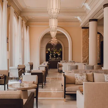 Carlton Cannes, A Regent Hotel