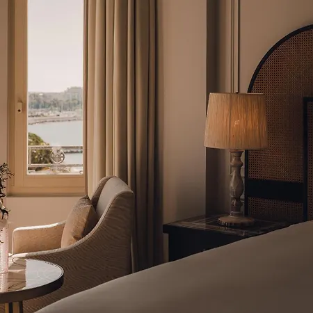 Hotel Carlton Cannes, A Regent