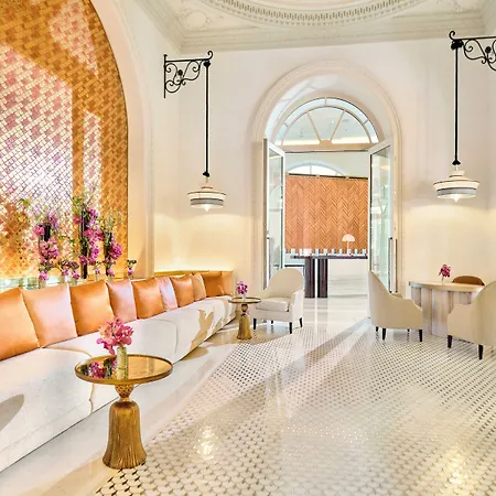 Carlton Cannes, A Regent Hotel