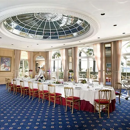 Carlton Cannes, A Regent Hotel 5*