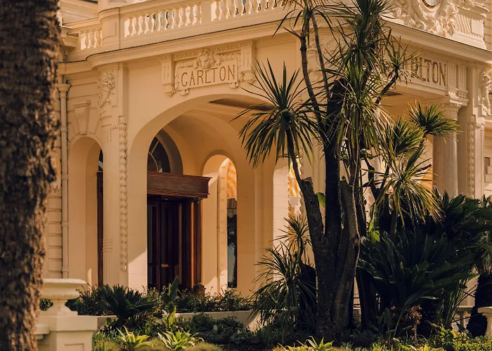 Carlton Cannes, A Regent 5*