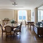Carlton Cannes, A Regent Hotel
