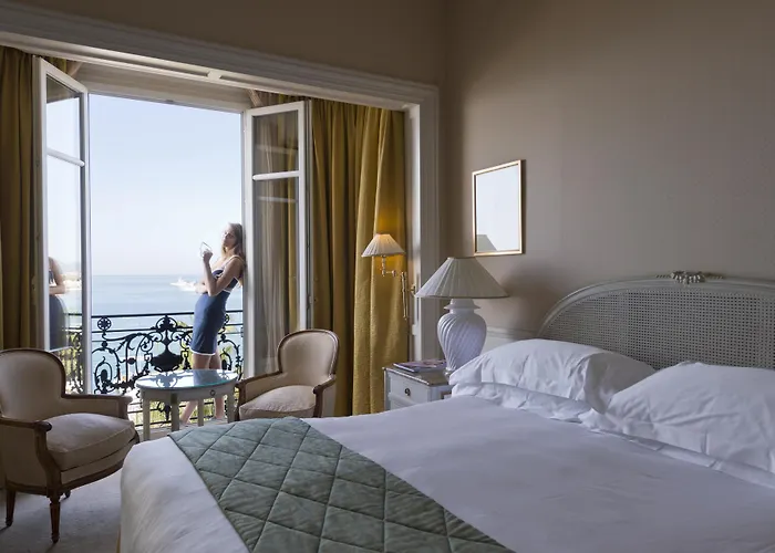 Carlton Cannes, A Regent