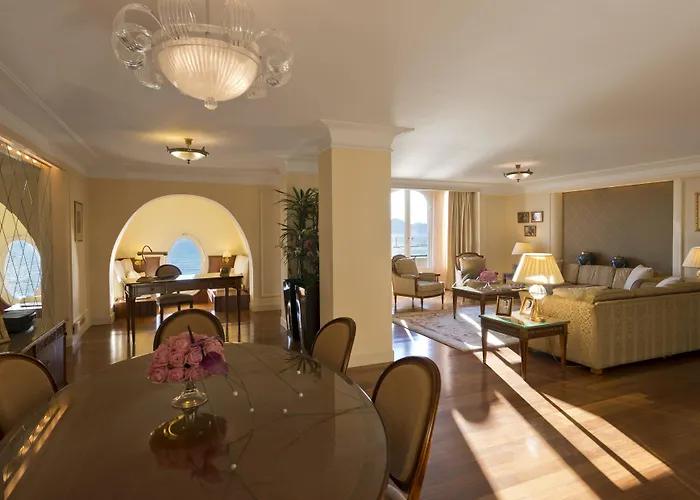 호텔 Carlton Cannes, A Regent 5*