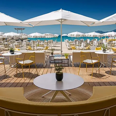 Carlton Cannes, A Regent 5*
