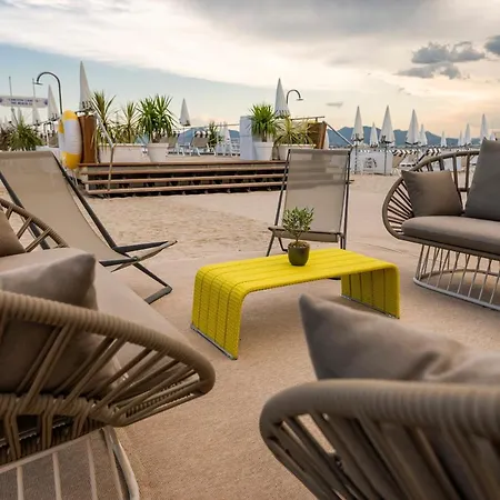 Carlton Cannes, A Regent Otel Cannes