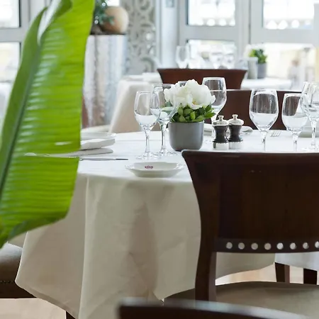 Intercontinental Carlton